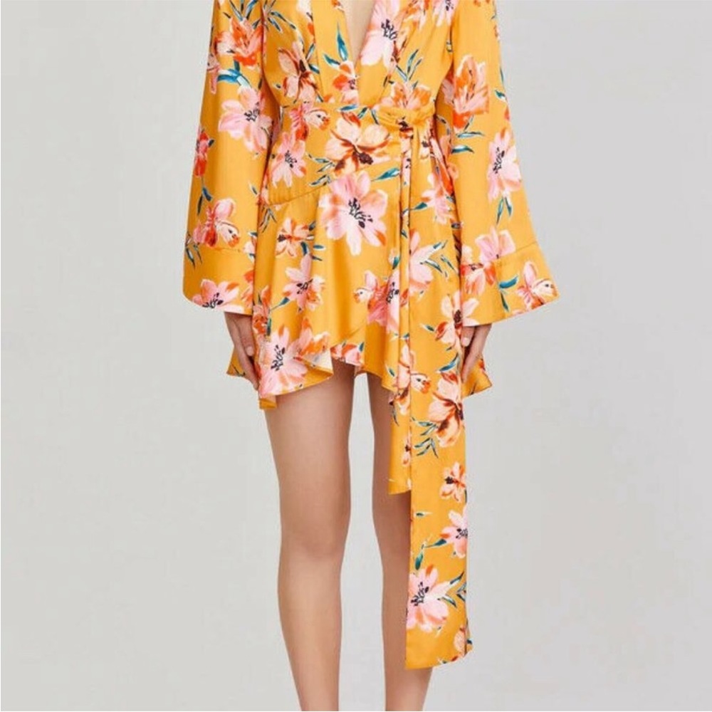 Significant Other Zoe Floral Bell Sleeve Satin Mini Dress 8 - Picture 5 of 9